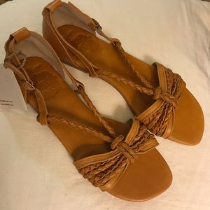 NEW Bali ELF Tan Blooming Day Handmade Sandals 9.5